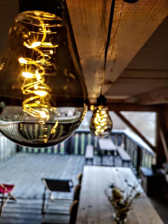 Apartmany Cerveny Dvur Chvalšiny Екстериор снимка