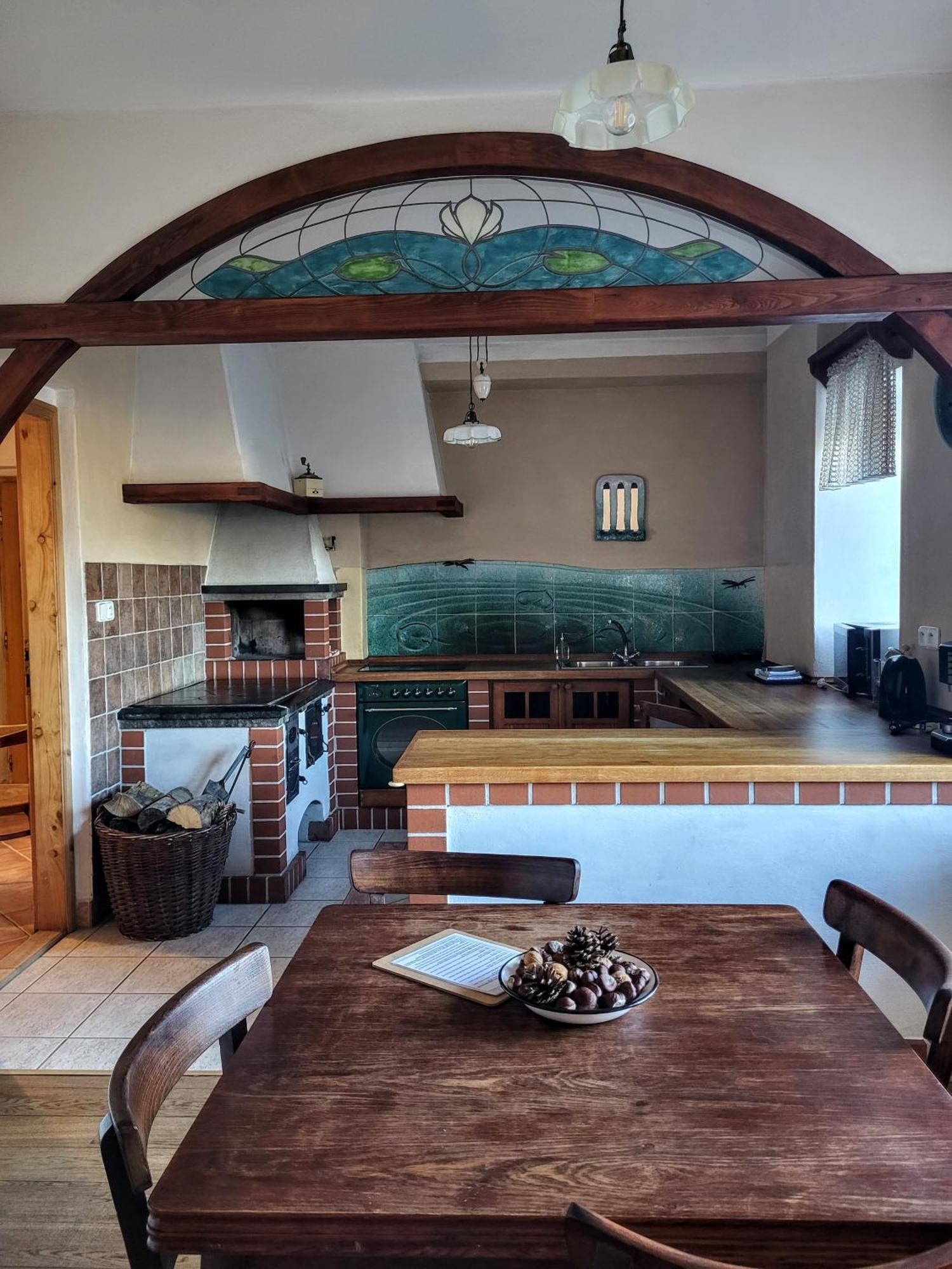 Apartmany Cerveny Dvur Chvalšiny Екстериор снимка