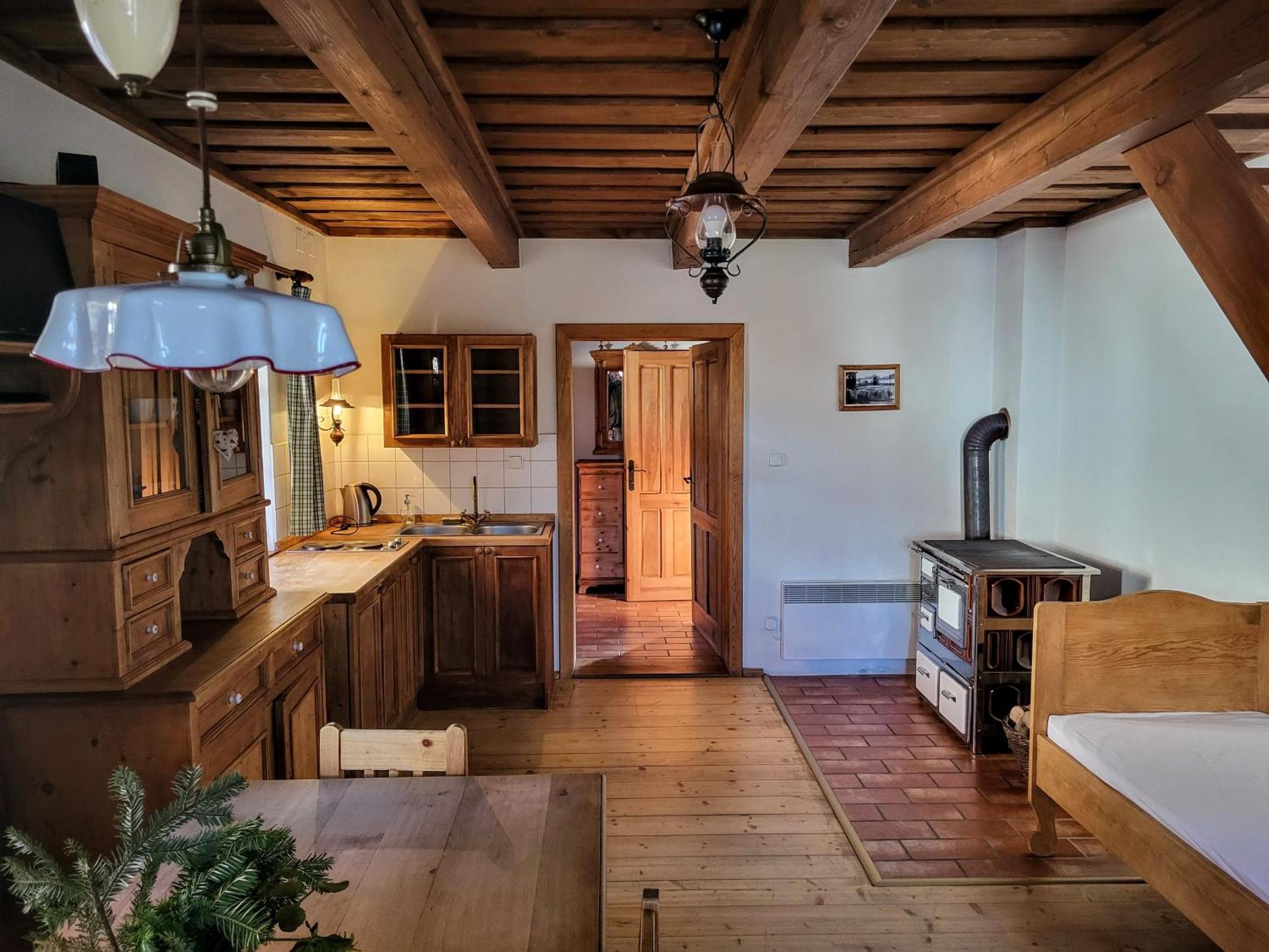 Apartmany Cerveny Dvur Chvalšiny Екстериор снимка